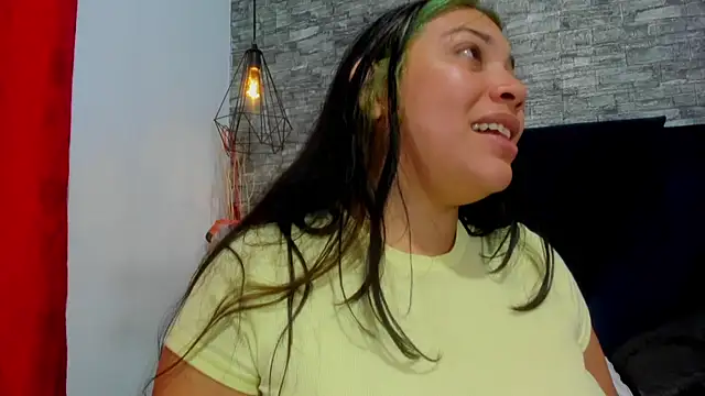 Sophia Brunett online show from 9, 2, 2026