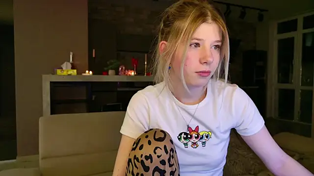 Bella amory online show from 6, 3, 2025