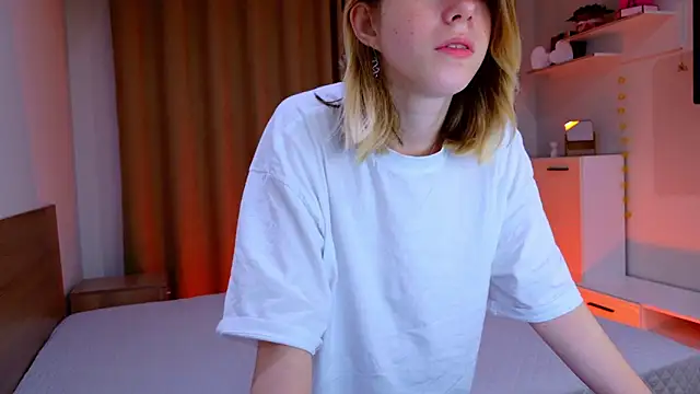 Bella amory online show from 30, 10, 2025