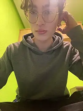 stormmart18 online show from 18, 3, 2025