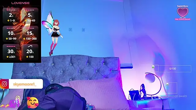 Snapshot of Skye_Moore chatting on 13, 11, 2025 Skye Moore online show from 13, 11, 2025