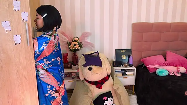 Snapshot of NataliaNovak chatting on 13, 5, 2026 NataliaNovak online show from 13, 5, 2026