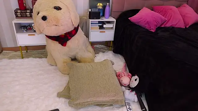 Snapshot of NataliaNovak chatting on 15, 5, 2026 NataliaNovak online show from 15, 5, 2026