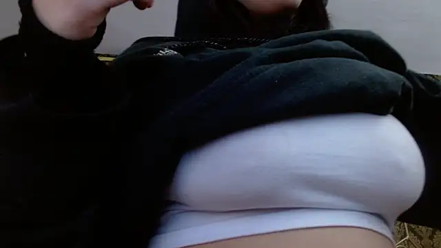 Snapshot of Rouse_darkk chatting on 18, 2, 2025 Rouse darkk online show from 18, 2, 2025