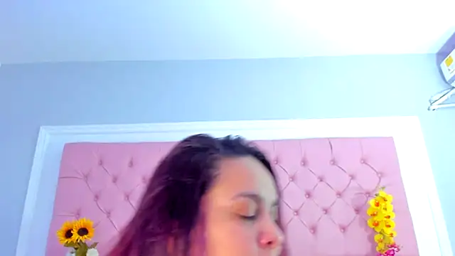 KourtneyEvans online show from 15, 3, 2025