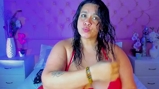 KourtneyEvans online show from 28, 11, 2025