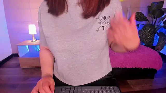 Snapshot of _michonne_ chatting on 23, 10, 2025 michonne online show from 23, 10, 2025