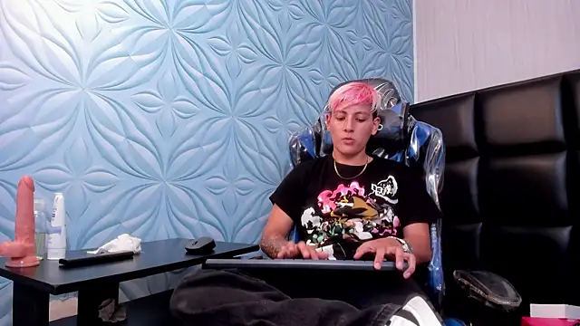 Brianna Hard online show from 7, 10, 2025