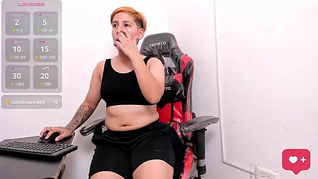 Brianna Hard online show from 18, 2, 2025