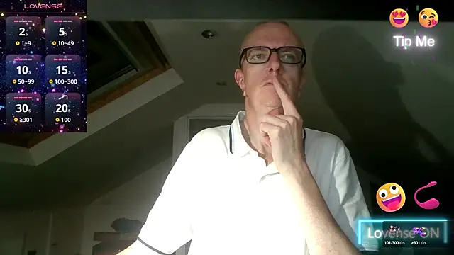 AdmiredThirty online show from 25, 9, 2025