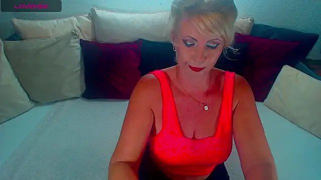 Snapshot of Lex_McQueen chatting on 7, 7, 2026 Lex McQueen online show from 7, 7, 2026