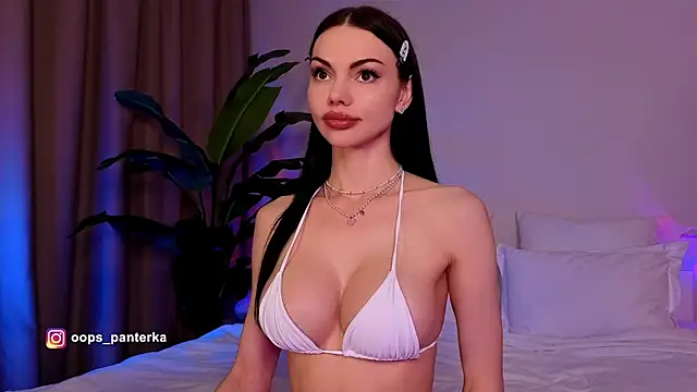 Snapshot of AmyLeeplay chatting on 2, 5, 2026 AmyLeeplay online show from 2, 5, 2026