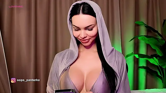 AmyLeeplay online show from 3, 3, 2026