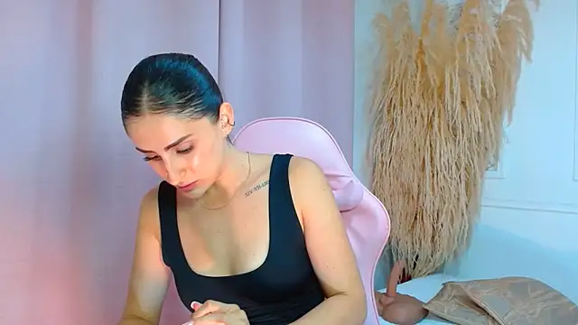 Danella houston online show from 21, 5, 2026