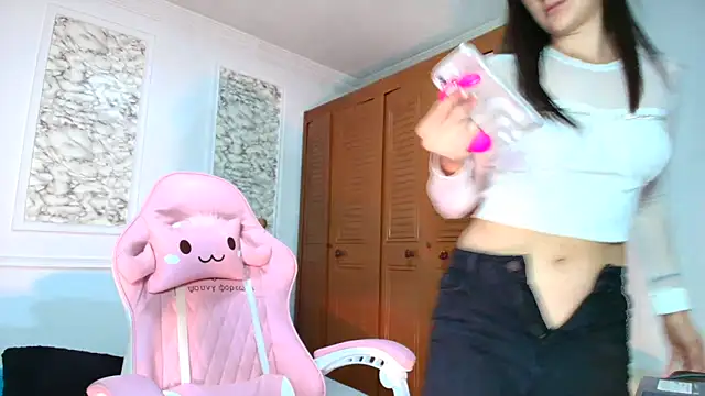 Danella houston online show from 8, 10, 2025