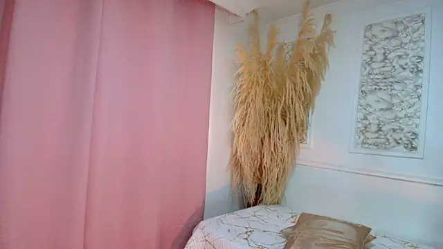 Danella houston online show from 10, 3, 2026