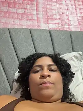 Snapshot of Tana_latin chatting on 17, 6, 2026 Tana latin online show from 17, 6, 2026