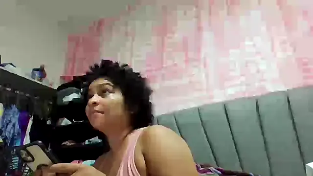 Snapshot of Tana_latin chatting on 7, 10, 2025 Tana latin online show from 7, 10, 2025