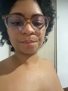 Snapshot of Tana_latin chatting on 11, 9, 2025 Tana latin online show from 11, 9, 2025