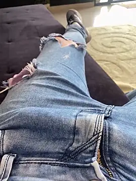 SabredLetdown online show from 25, 3, 2026