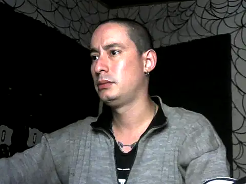 vampireathome online show from 25, 11, 2025