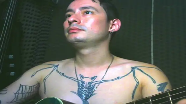 vampireathome online show from 3, 3, 2025