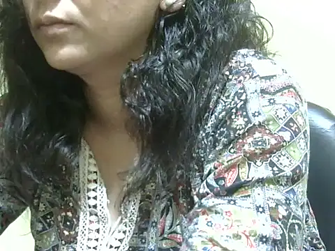 Snapshot of Your_cutiepie_ chatting on 3, 11, 2025 Your cutiepie online show from 3, 11, 2025