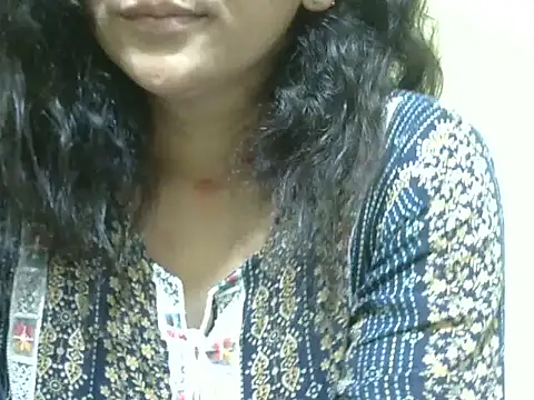 Snapshot of Your_cutiepie_ chatting on 19, 10, 2025 Your cutiepie online show from 19, 10, 2025