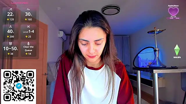 Snapshot of EmiliaZen chatting on 15, 10, 2025 EmiliaZen online show from 15, 10, 2025