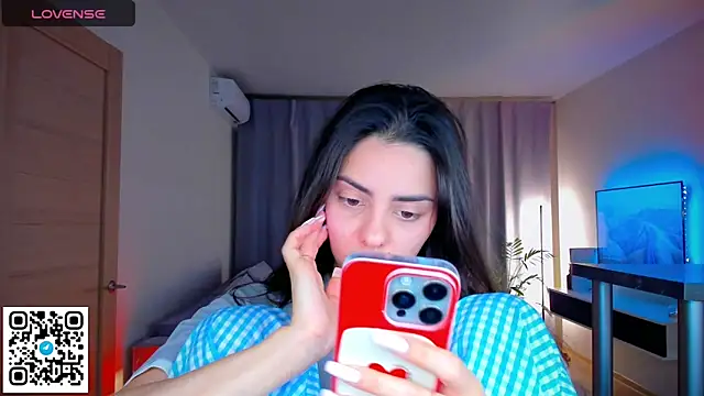 EmiliaZen online show from 9, 2, 2026