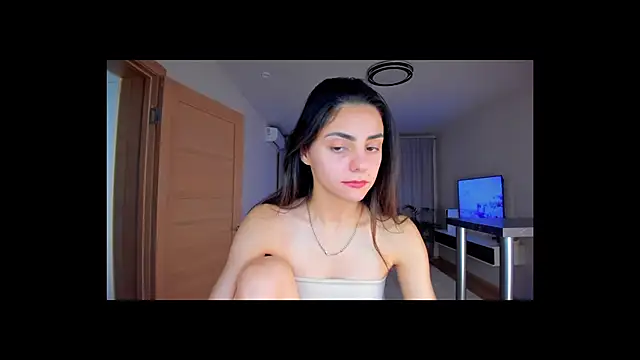 Snapshot of EmiliaZen chatting on 2, 12, 2025 EmiliaZen online show from 2, 12, 2025