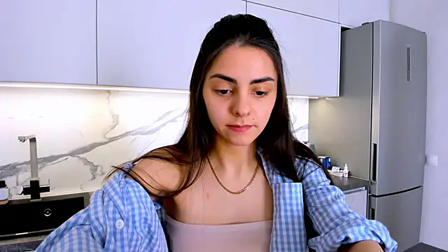 EmiliaZen online show from 27, 2, 2025