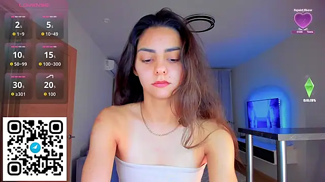 Snapshot of EmiliaZen chatting on 22, 10, 2025 EmiliaZen online show from 22, 10, 2025