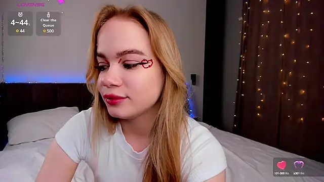 CrystaIMaiden online show from 14, 2, 2025