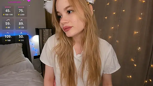 CrystaIMaiden online show from 8, 3, 2025