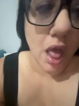 daianaspencer online show from 28, 10, 2025