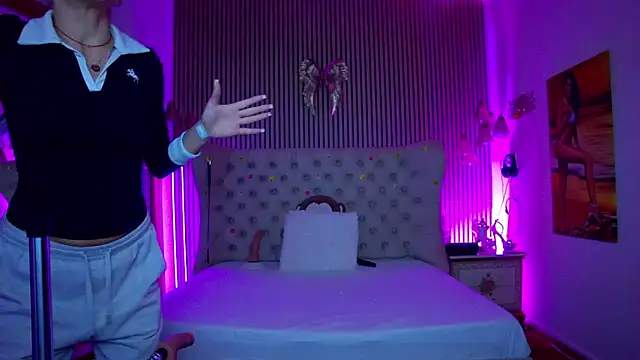 PlayfulShow online show from 8, 3, 2026