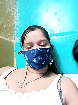 Snapshot of Crazybhabhi chatting on 28, 4, 2026 Crazybhabhi online show from 28, 4, 2026