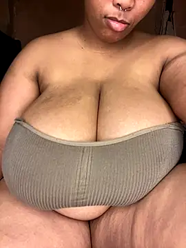 NonoGotBoobies online show from 28, 10, 2025