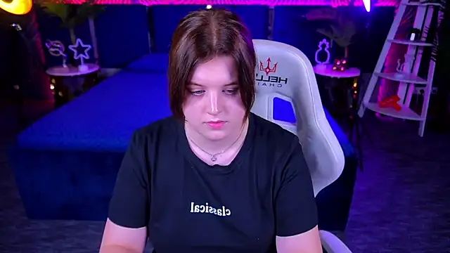 KristiMoons online show from 11, 9, 2025