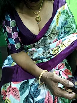niiveditha online show from 13, 9, 2025
