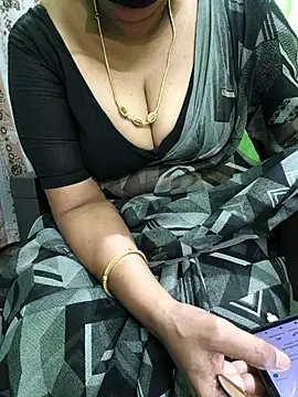 niiveditha online show from 23, 9, 2025