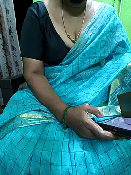 niiveditha online show from 4, 10, 2025