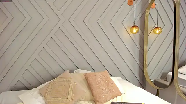 Zoee monroe online show from 27, 2, 2026