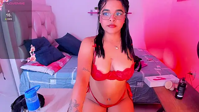 Tatianaaxh online show from 13, 9, 2025