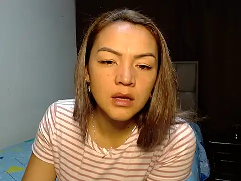 PenelopeMist online show from 13, 4, 2026