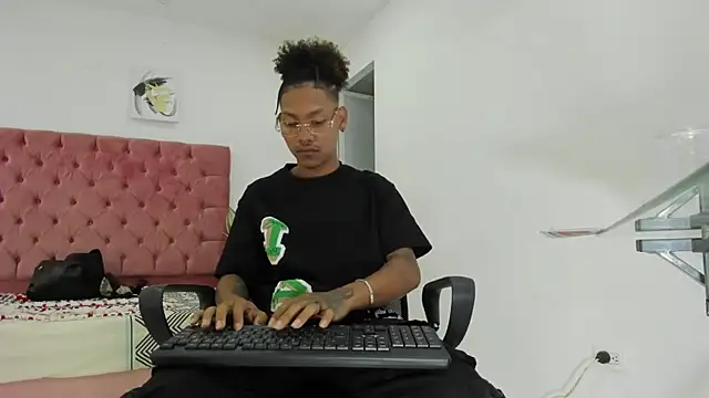 blackdirty420 online show from 17, 2, 2025