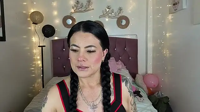 lizha milf online show from 1, 3, 2026