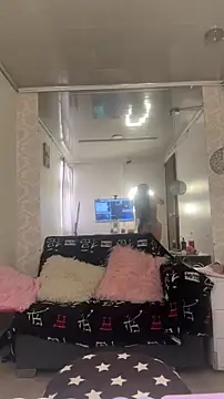 lizha milf online show from 8, 11, 2025