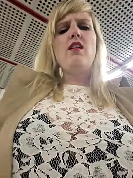 Sexybiene969 online show from 26, 9, 2025